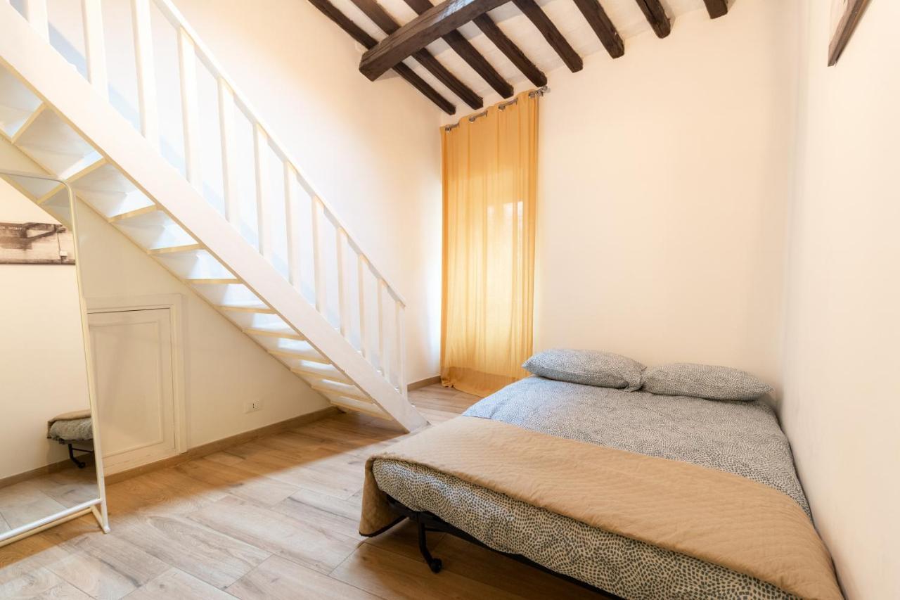 Trastevere Four Seasons Trilussa 2 Рим Екстериор снимка