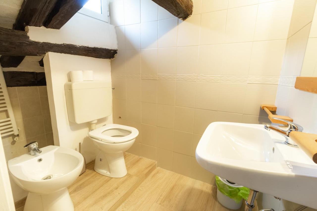 Trastevere Four Seasons Trilussa 2 Рим Екстериор снимка