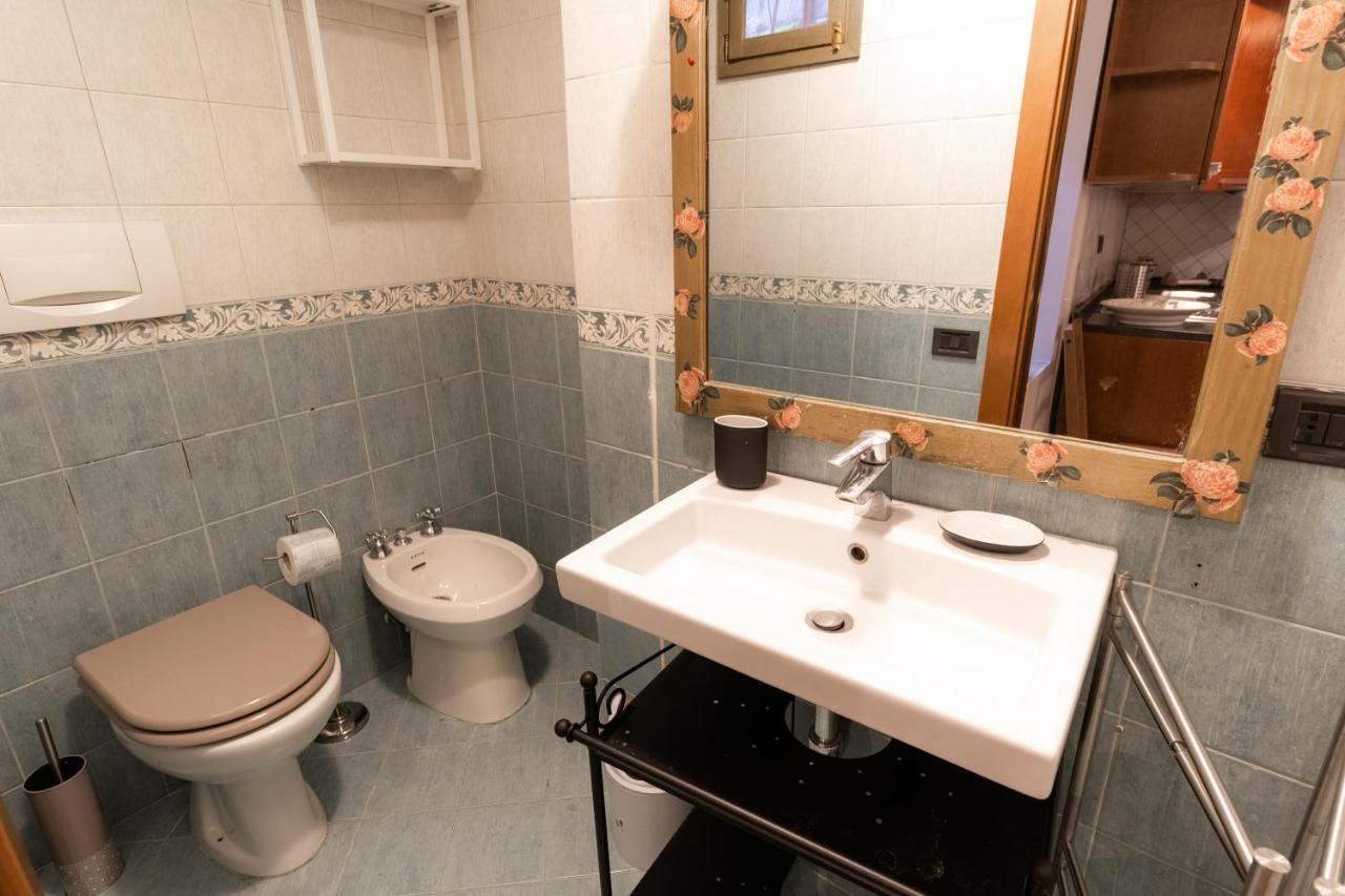 Trastevere Four Seasons Trilussa 2 Рим Екстериор снимка
