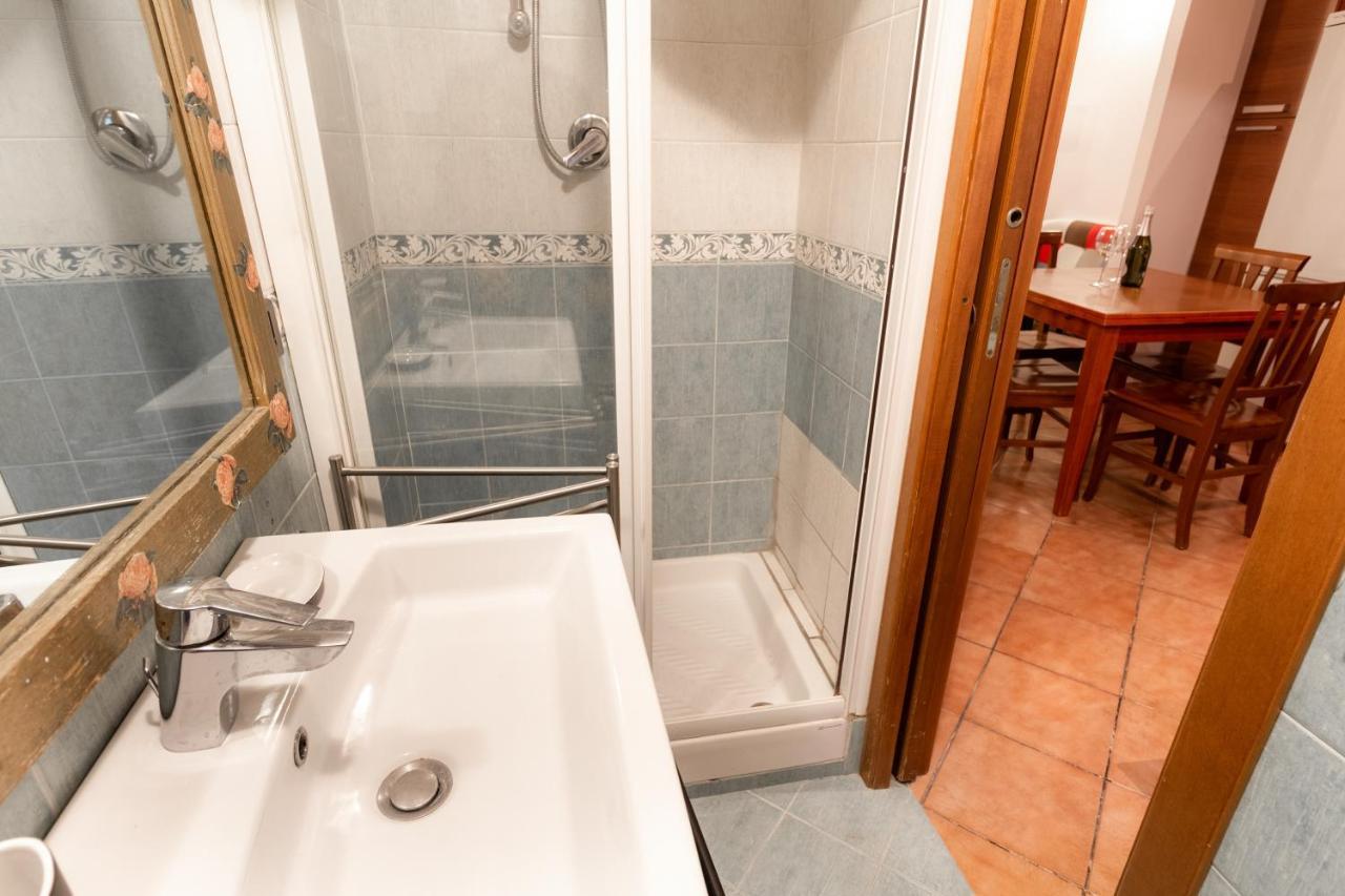 Trastevere Four Seasons Trilussa 2 Рим Екстериор снимка